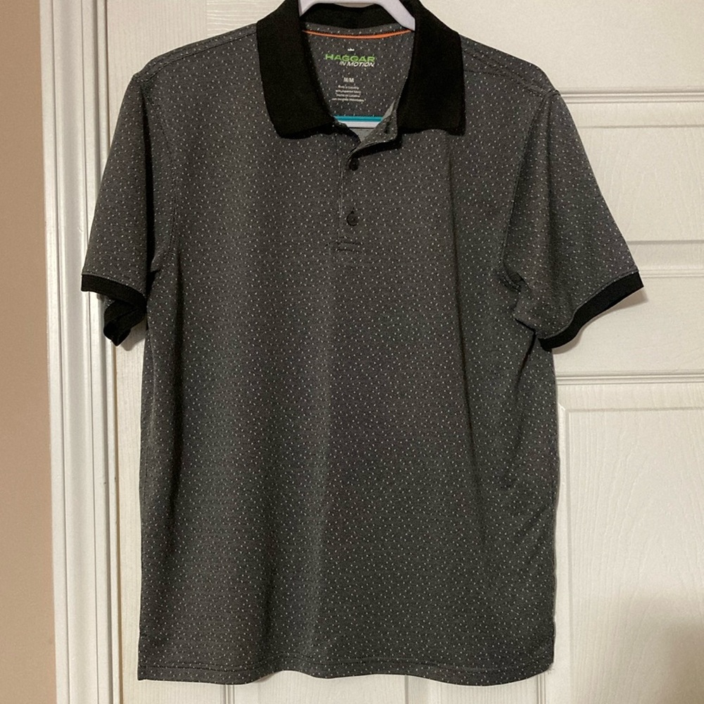 ⭐️⭐️ Haggar Black Polo Shirt Classic Design- size M